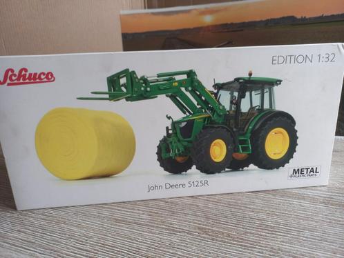 John Deere 5125r Trekker met Voorlader Pallet Schuco, Hobby en Vrije tijd, Modelauto's | 1:32, Nieuw, Tractor of Landbouw, Schuco