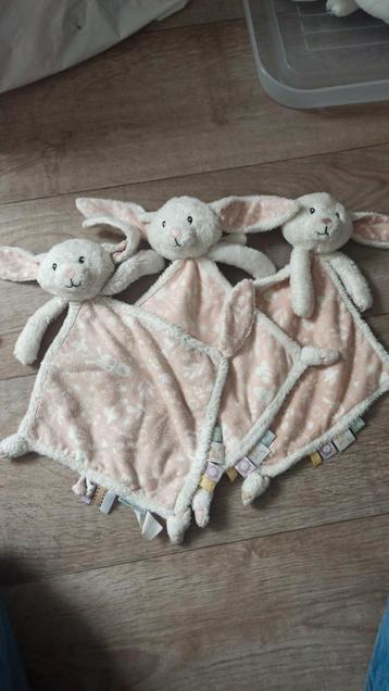 Little Dutch konijn knuffeldoek beschikbaar voor biedingen