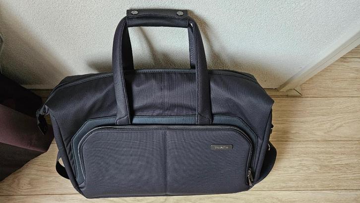 Reistas, Sieraden, Tassen en Uiterlijk, Tassen | Reistassen en Weekendtassen, Nieuw, Zwart, 40 tot 60 cm, 30 cm of meer, 35 tot 55 cm