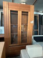 Te koop houten Vitrine kast, Huis en Inrichting, Kasten | Vitrinekasten, Ophalen, 100 tot 150 cm, Zo goed als nieuw, 150 tot 200 cm