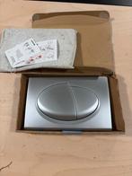 WC Drukknop - Mat Zilver - Nieuw merk geberit, Doe-het-zelf en Verbouw, Sanitair, Ophalen of Verzenden, Nieuw, Chroom, Toilet