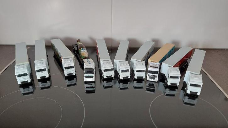 10 vrachtwagens/vrachtauto's met reklame miniaturen, Verzamelen, Merken en Reclamevoorwerpen, Gebruikt, Gebruiksvoorwerp, Ophalen