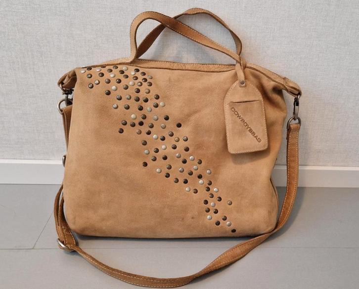 Cowboysbag leer met studs camel, Sieraden, Tassen en Uiterlijk, Tassen | Damestassen, Gebruikt, Overige typen, Bruin, Ophalen of Verzenden