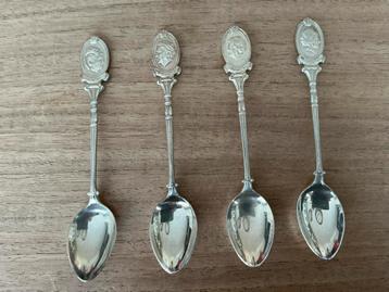 Vintage Koningin Lepels Set beschikbaar voor biedingen
