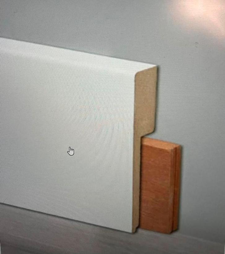 3 nieuwe overzet plinten, Doe-het-zelf en Verbouw, Plinten en Afwerking, Nieuw, Plinten, Mdf, 200 tot 250 cm, Ophalen of Verzenden