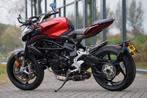 MV AGUSTA BRUTALE 800 ROSSO (2019), Bedrijf, 3 cilinders, Meer dan 35 kW, 798 cc