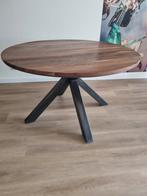 Eettafel rond XOOON 130cm doorsnee, Ophalen, Rond, Zo goed als nieuw, Vijf personen of meer