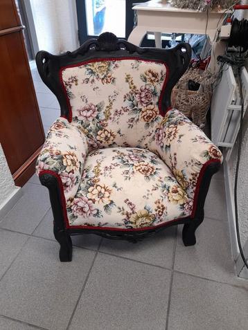 Kinder barok fauteuile geheel opnieuw gestoffeerd  beschikbaar voor biedingen