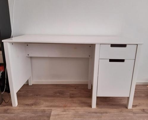 SET!!! Wit bureau van WOOOD en bureaustoel, Huis en Inrichting, Bureaus, Gebruikt, Ophalen