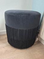 Zwarte poef met franjes, Ophalen, Minder dan 50 cm, Rond, Minder dan 50 cm