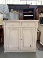 Brocante meidenkast / dressoir / commode, Ophalen, Studio Larilo, 100 tot 150 cm, Studiolarilo@gmail.com