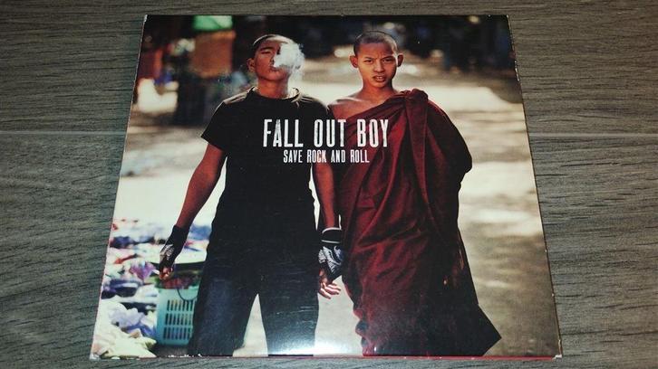 Fall Out Boy - Save Rock And Roll, Cd's en Dvd's, Cd's | Rock, Zo goed als nieuw, Poprock, Ophalen of Verzenden