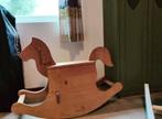 Modern houten hobbelpaard!, Kinderen en Baby's, Ophalen, Zo goed als nieuw