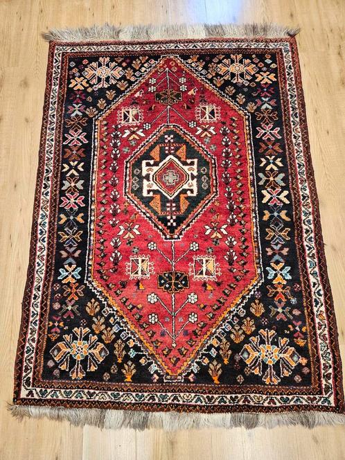 Vintage handgeknoopt perzisch tapijt qashqai 185x126, Huis en Inrichting, Stoffering | Tapijten en Kleden, Gebruikt, 100 tot 150 cm
