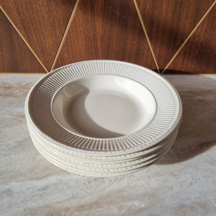 Wedgwood Edme diepe borden, 6 stuks, Doe-het-zelf en Verbouw, Plinten en Afwerking, Plinten, Ophalen of Verzenden