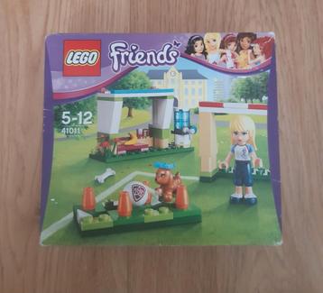 Lego Friends 41011: Stephanie's voetbaltraining beschikbaar voor biedingen