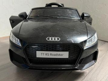 elektrische auto voor een kind beschikbaar voor biedingen