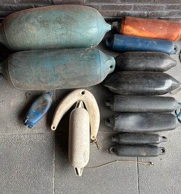 Fender stootboei fenders bolfender boot boeien beschikbaar voor biedingen