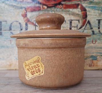 Vintage franse boterpot met deksel, vieux grès beschikbaar voor biedingen