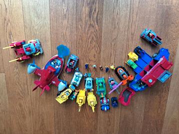 Heel veel Paw Patrol + bus + vliegtuig beschikbaar voor biedingen