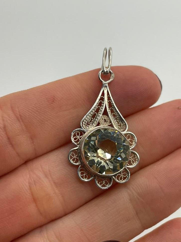 A539 Prachtige zilveren filigrain hanger, Sieraden, Tassen en Uiterlijk, Antieke sieraden, Hanger, Zilver, Ophalen of Verzenden