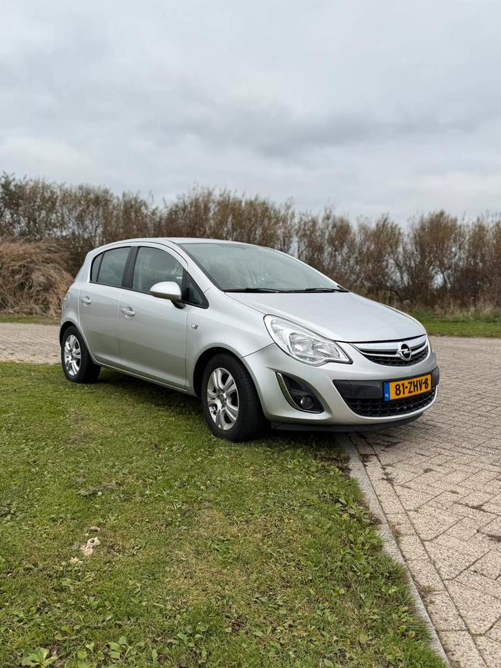 Opel Corsa 1.2 16V 5D 2011 Grijs, Auto's, Opel, Particulier, Corsa, Benzine, B, Hatchback, Handgeschakeld, Geïmporteerd, Zilver of Grijs