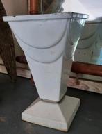 Franse Brocante gietijzeren wit geëmailleerde vaas, Tuin en Terras, Tuinvazen, Ophalen of Verzenden