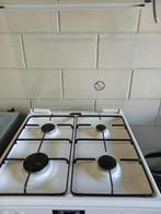 Nette Siemens Gasfornuis Met hete lucht oven €125,-, Witgoed en Apparatuur, Fornuizen, Ophalen, Hete lucht, 4 kookzones, Zo goed als nieuw
