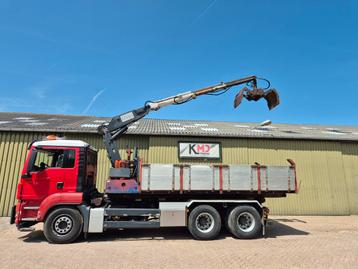 Container met kraan te koop beschikbaar voor biedingen