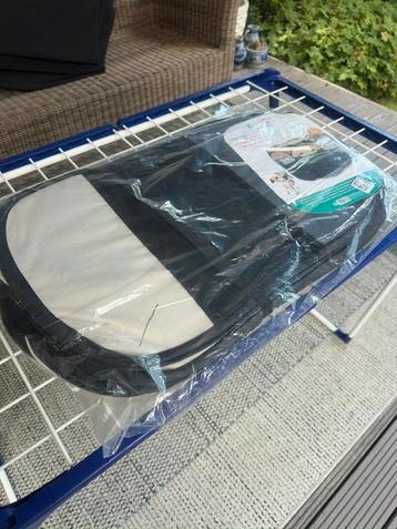 Hondenbench voor kleine hond nieuw beschikbaar voor biedingen