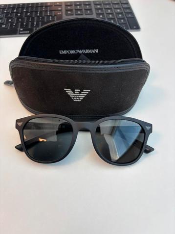 Zonnebril - Emporio Armani EA4225U beschikbaar voor biedingen