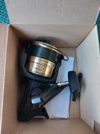 Schitterende Shimano 4500B Beetrunner met gouden spoel., Ophalen of Verzenden, Zo goed als nieuw, Molen