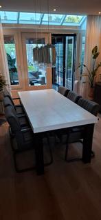 Eetkamertafel, wit geverfd blad, zwarte robuust stalen poten, Huis en Inrichting, Tafels | Eettafels, Ophalen, Teakhout, 50 tot 100 cm