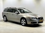 Gouden Koets: Volvo V70 3.2 Geartronic 2007 summum, 238 pk, 1800 kg, Beige, 1681 kg
