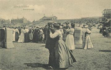 (378-321-005) Zandvoort Strandvermaak beschikbaar voor biedingen