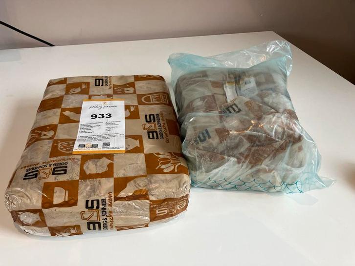 Pottenbakkersklei Goerg & Schneider 933, Hobby en Vrije tijd, Pottenbakken, Nieuw, Ophalen of Verzenden