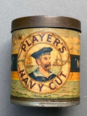 Engels sigaretten blikje Player's Navy Cut beschikbaar voor biedingen