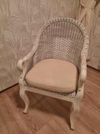 Rieten stoel in goede staat, Huis en Inrichting, Stoelen, Ophalen, Gebruikt, Wit, Hout