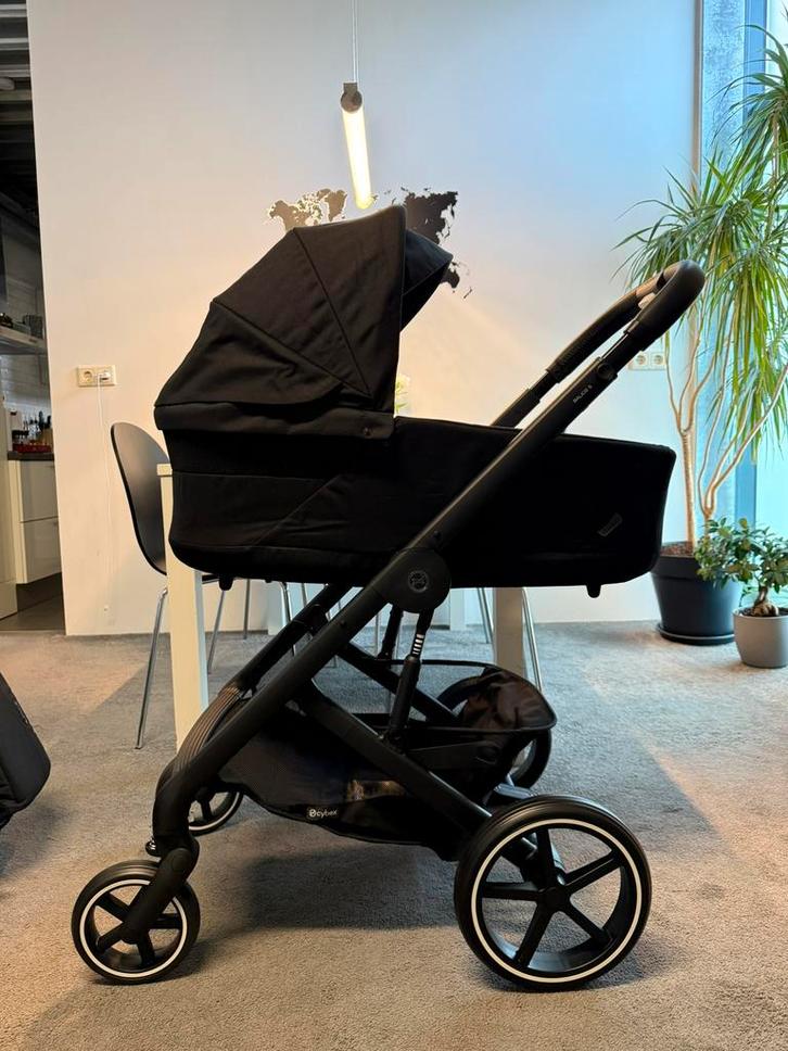 Cybex Balios S Lux-3 Moon Black 2025, Kinderen en Baby's, Kinderwagens en Combinaties, Zo goed als nieuw, Kinderwagen, Overige merken