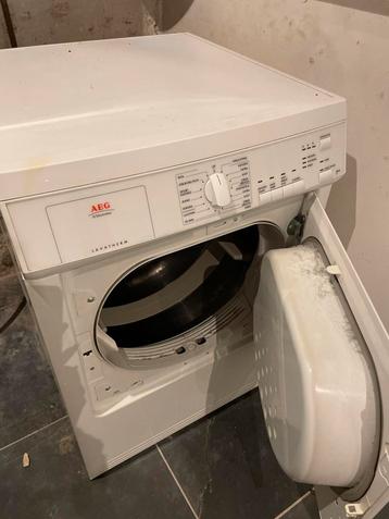AEG Droger - Betrouwbaar en Functioneel beschikbaar voor biedingen