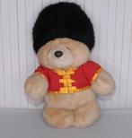 Forever Friends beer London British queens guard kerst, Ophalen of Verzenden, Zo goed als nieuw, Stoffen beer, Forever Friends