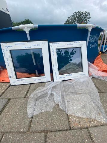 Te koop 2 kunstofkozijnen HR++ glas beschikbaar voor biedingen