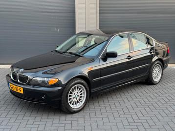 BMW E46 325xi Sedan | Handgeschakeld | 4x4 | Facelift beschikbaar voor biedingen