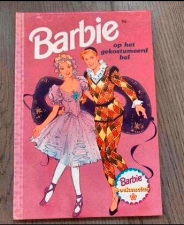 Barbie op het gekostumeerd bal beschikbaar voor biedingen