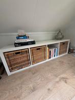 Ikea Kallax Wit + rieten manden, Huis en Inrichting, Kasten | Overige, Ophalen, Zo goed als nieuw