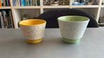 2x ADCO bloempotjes met craquelé; groen en geel; 8,5 & 10 cm, Gebruikt, Rond, Binnen, Ophalen of Verzenden