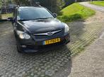 Hyundai i30 1.6 Crdi AUTOMAAT, 4 cilinders, Zwart, Origineel Nederlands, 1582 cc