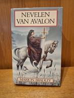 Boek Nevelien van Avalon, Ophalen of Verzenden, Zo goed als nieuw