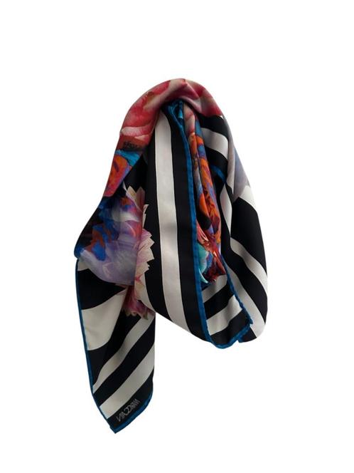 Marc Cain sjaal 90x90, Kleding | Dames, Mutsen, Sjaals en Handschoenen, Zo goed als nieuw, Sjaal, Maat 46/48 (XL) of groter, Ophalen of Verzenden