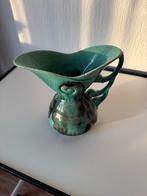 Vintage Groene Keramische Vaas met Oor, Antiek en Kunst, Antiek | Keramiek en Aardewerk, Ophalen of Verzenden